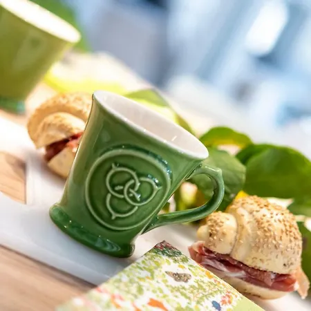 Isola Bella - Via Del Voltone Apartman *