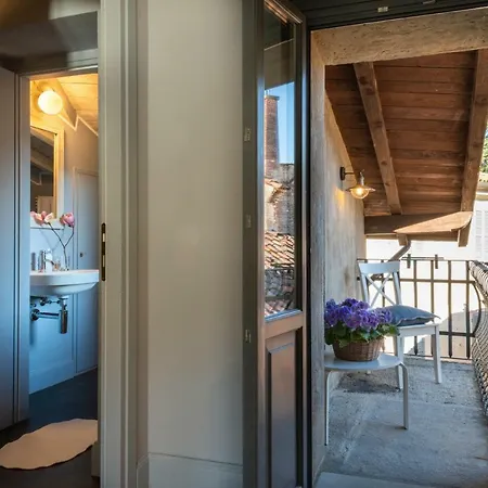 Isola Bella - Via Del Voltone Apartman *