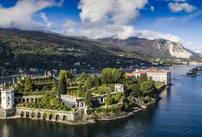 Isola Bella - Via Del Voltone *