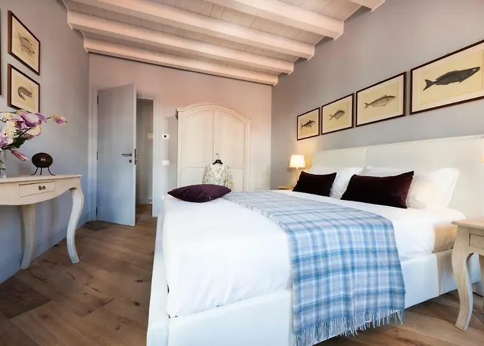 Isola Bella - Via Del Voltone * 스트레사